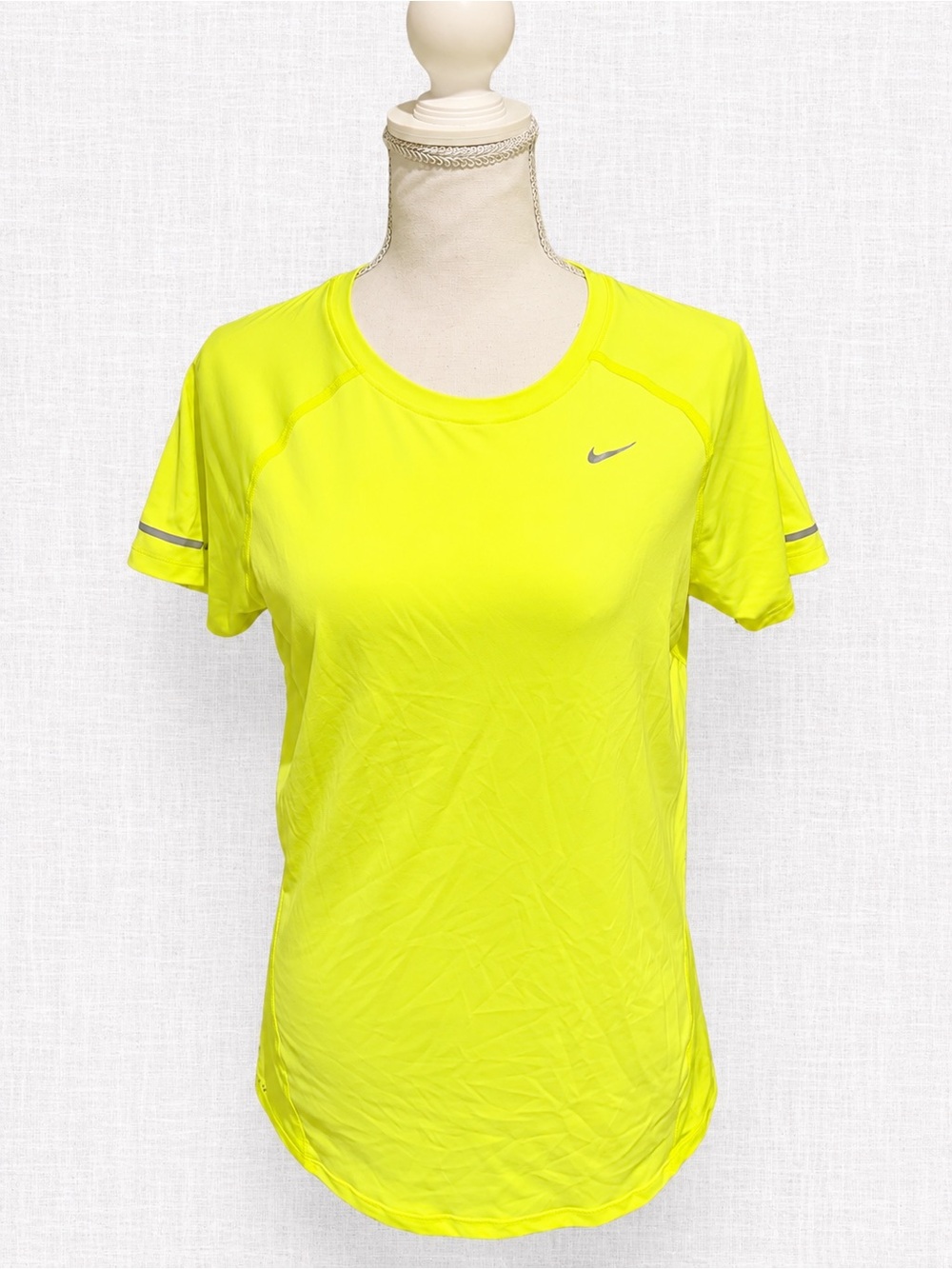 Nike Dri-FIT Women’s Medium Neon Yellow High Visibility Running Shirt